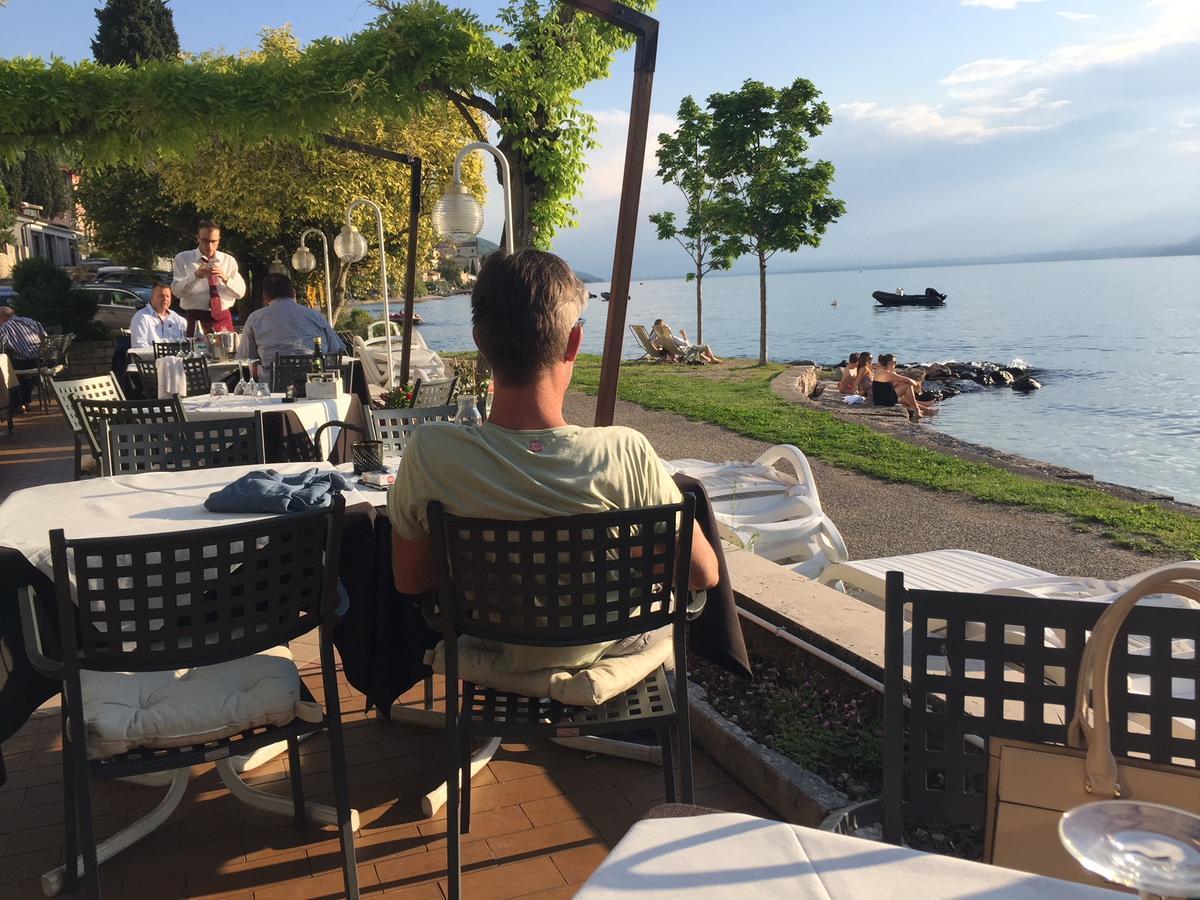 Piccolo Hotel Direkt Am See Бренцоне сул Гарда Екстериор снимка