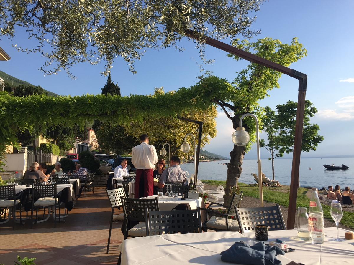 Piccolo Hotel Direkt Am See Бренцоне сул Гарда Екстериор снимка